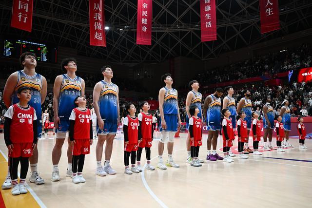 對於一個職